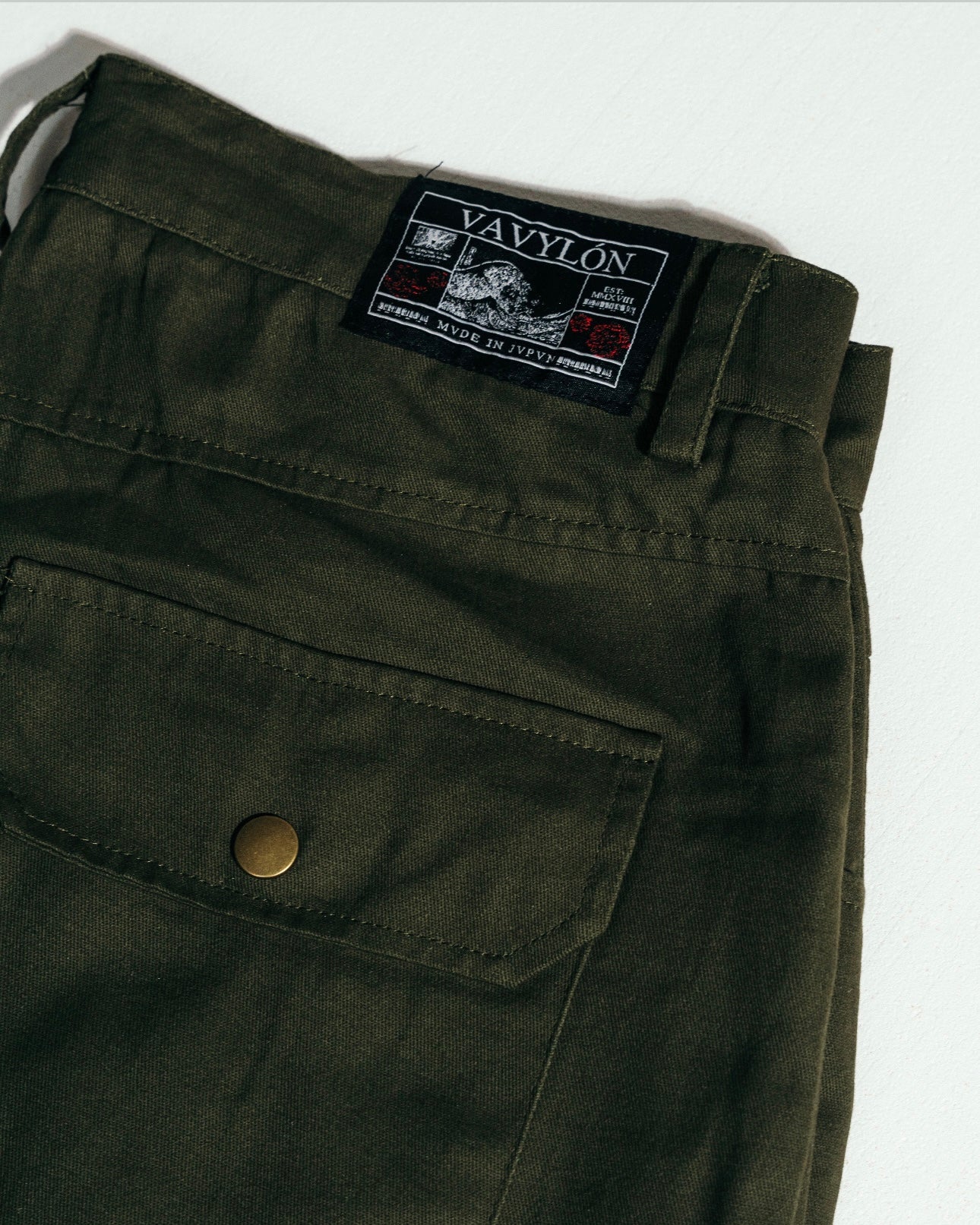 VAVYLóN 辰年 Cargo Pants
