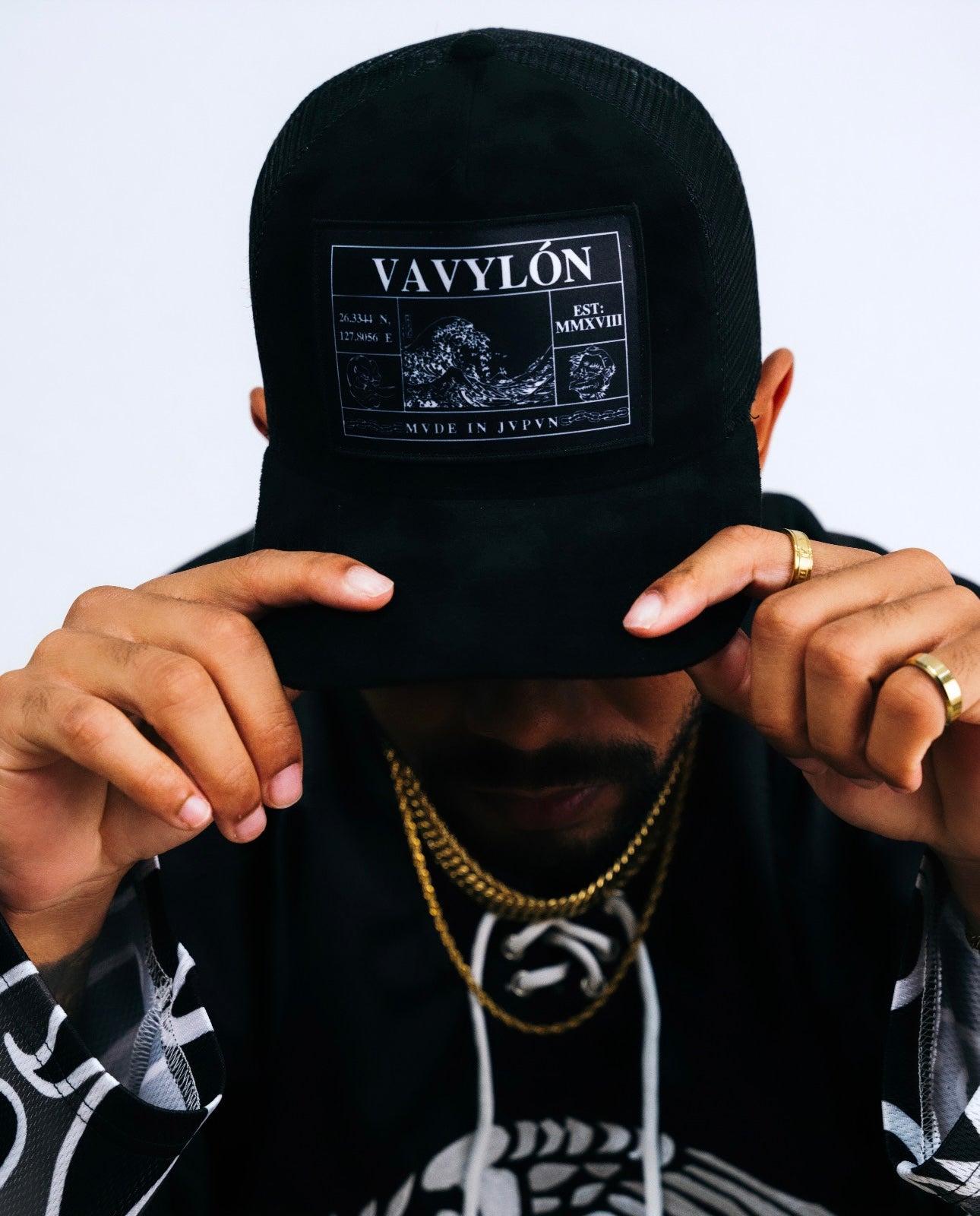 VAVYLóN "منشأ" Trucker Hat